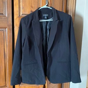 Women’s black suit jacket